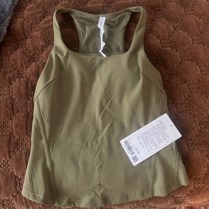 Lululemon Instill Tank Size 6 New with Tags